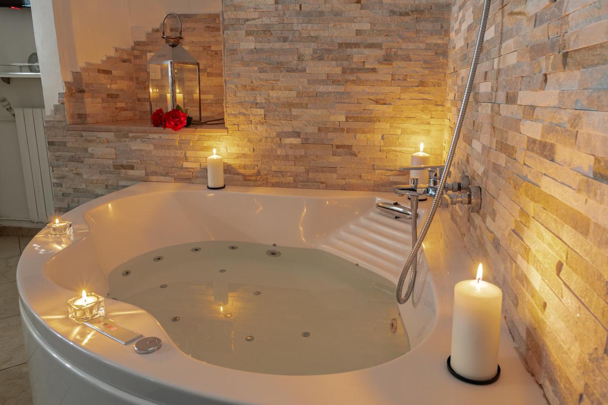 Suite Avec Jacuzzi Proche Paris & Disneyland Понто-Комбо Екстериор снимка